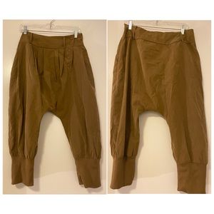 Womens Brown Baggy Drop Crotch Capris